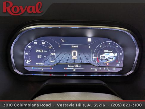 Used 2023 GMC Yukon AT4 w/ AT4 Premium Package image 21