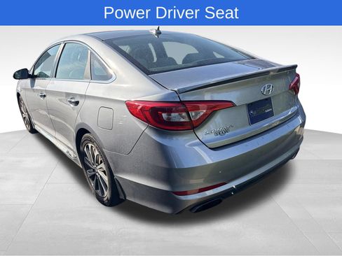 Used 2017 Hyundai Sonata Sport w/ Value Edition Package 02 FWD image 3