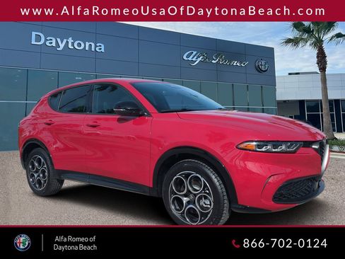 New 2025 Alfa Romeo Tonale image 1