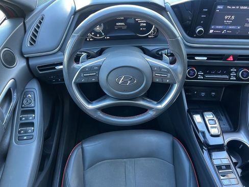 Used 2021 Hyundai Sonata SEL Plus w/ Preferred Accessory Package image 23