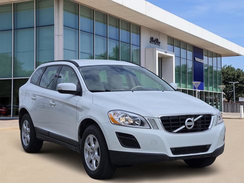 Used 2012 Volvo XC60 3.2 image 2
