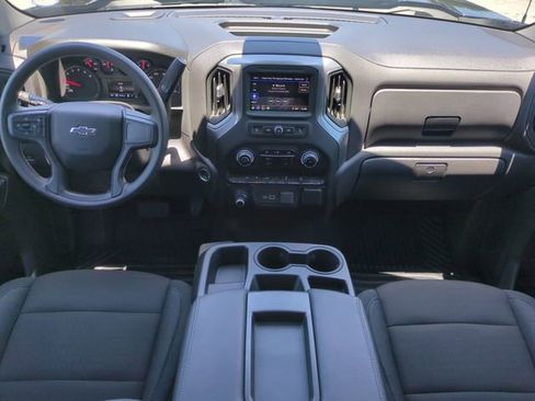 Certified 2024 Chevrolet Silverado 1500 Custom Trail Boss w/ Turbomax Blackout Package AWD/4WD image 17