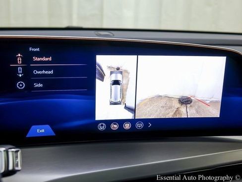 New 2026 Cadillac Vistiq Luxury w/ LPO, Floor Liner Package image 17