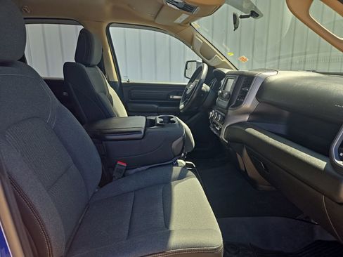 Used 2019 RAM 1500 Tradesman AWD/4WD image 8