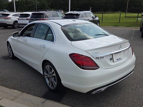 Used 2019 Mercedes-Benz C 300 Sedan image 10
