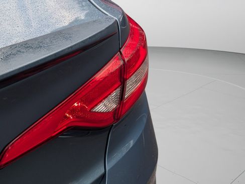 Used 2017 Hyundai Sonata SE FWD image 23