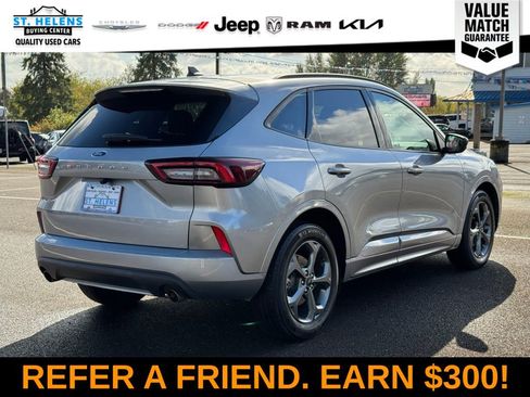 Used 2023 Ford Escape ST-Line w/ Cold Weather Package image 9