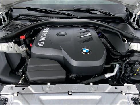 Used 2025 BMW 330i Sedan image 32