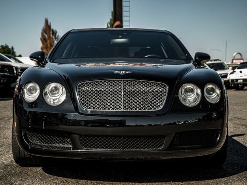 Used 2007 Bentley Flying Spur Flying Spur AWD/4WD image 3