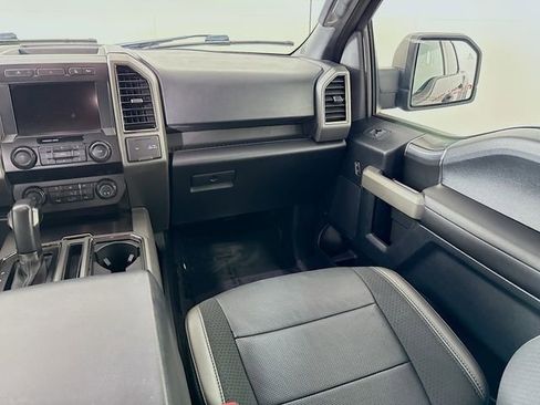 Used 2020 Ford F150 Raptor w/ Equipment Group 801A Mid image 22