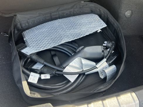 Used 2023 Audi RS e-tron GT w/ Carbon Performance Package image 22