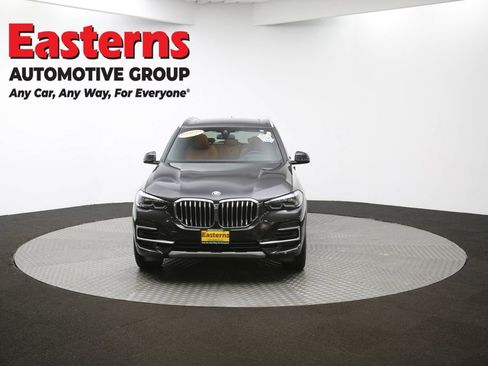 Used 2022 BMW X5 xDrive40i w/ Premium Package AWD/4WD image 58