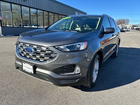 Used 2022 Ford Edge SEL w/ Convenience Package image 16