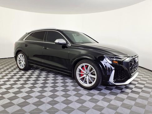 Used 2023 Audi RS Q8 image 3