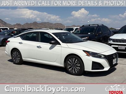 Used 2025 Nissan Altima 2.5 SV