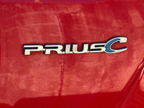 Used 2014 Toyota Prius C Four image 5