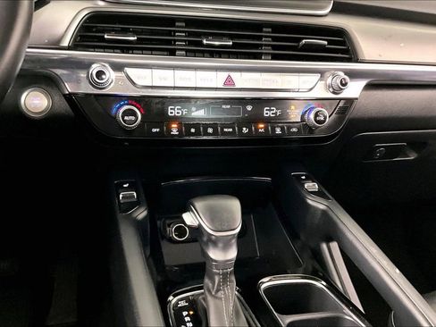 Used 2022 Kia Telluride S FWD image 8