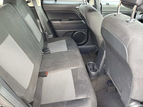 Used 2015 Jeep Patriot Sport w/ Power Value Group FWD image 17