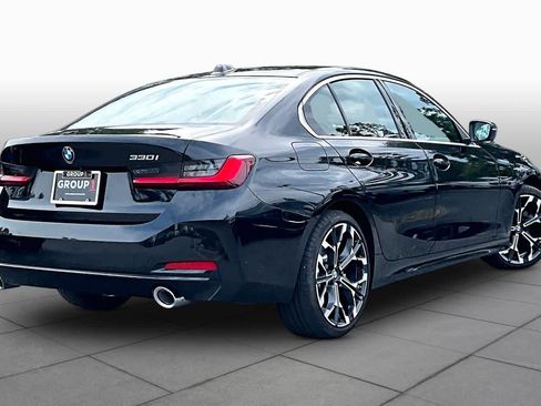 Certified 2025 BMW 330i Sedan RWD image 13
