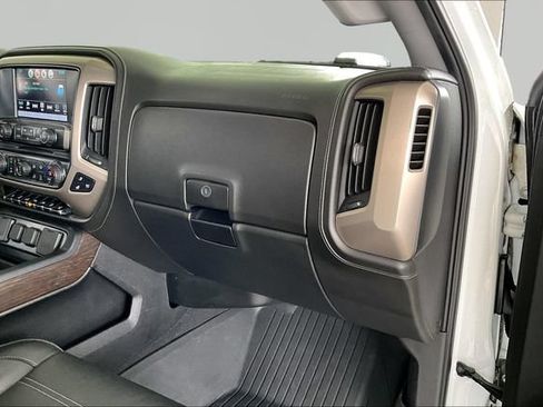 Used 2018 GMC Sierra 1500 Denali w/ Denali Ultimate Package AWD/4WD image 18