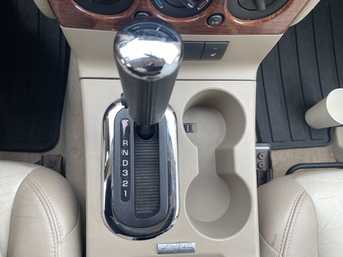 Used 2010 Ford Explorer Eddie Bauer image 46