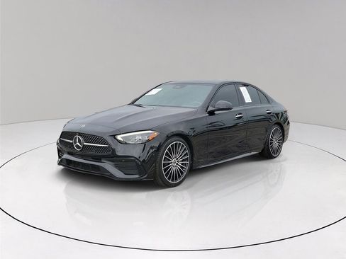 Used 2022 Mercedes-Benz C 300 Sedan image 3