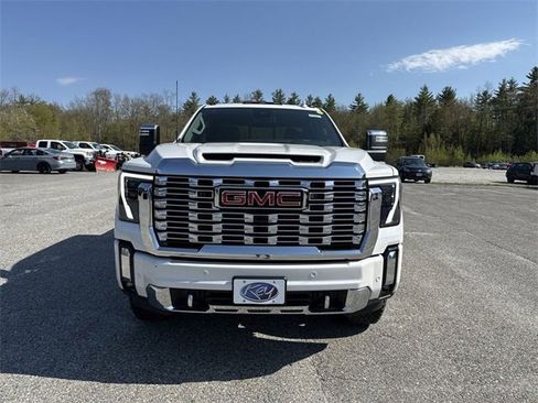 New 2025 GMC Sierra 3500 Denali image 32