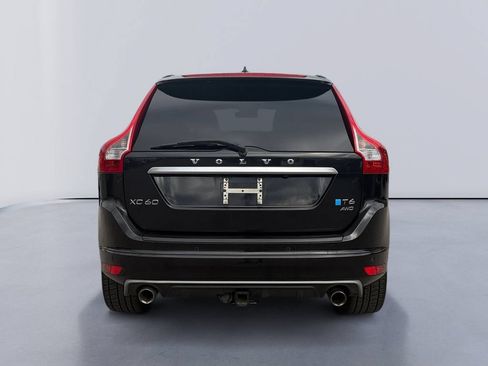 Used 2014 Volvo XC60 T6 R-Design AWD/4WD image 4