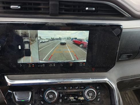 Used 2024 GMC Sierra 3500 Denali w/ Denali Reserve Package AWD/4WD image 18