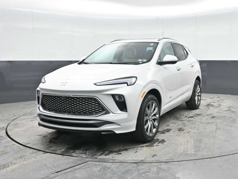 New 2026 Buick Encore GX Avenir w/ Avenir Technology Package AWD/4WD image 4
