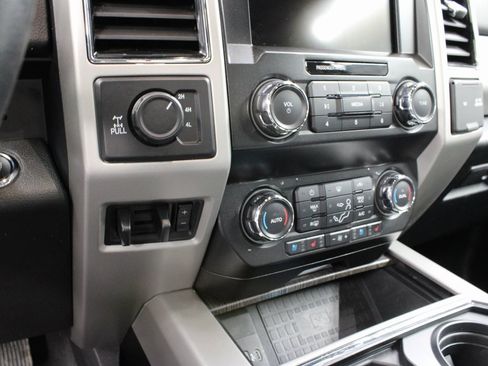 Used 2021 Ford F250 Lariat w/ Tremor Off-Road Package image 58