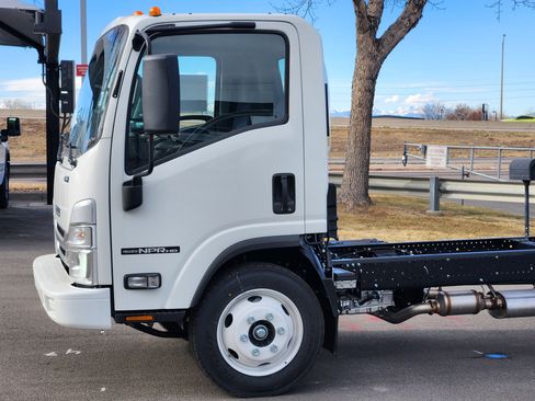 New 2026 Isuzu NPR image 5