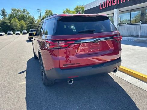 Used 2024 Chevrolet Traverse RS AWD/4WD image 10