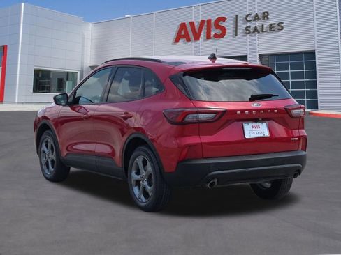 Used 2025 Ford Escape ST-Line AWD/4WD image 9