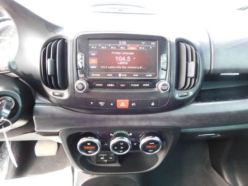 Used 2014 FIAT 500L Lounge image 26