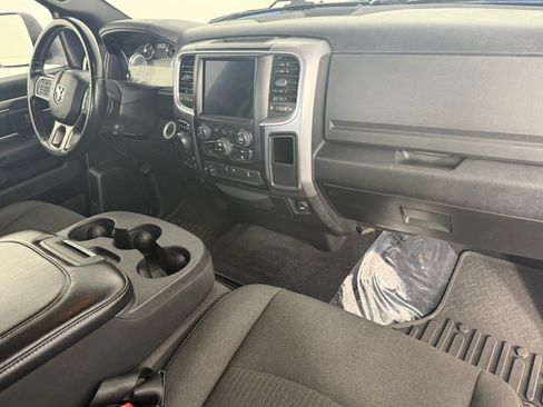 Used 2022 RAM 1500 Warlock AWD/4WD image 10