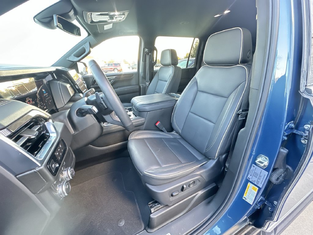 Certified 2026 GMC Yukon XL Elevation w/ LPO, Floor Liner Package AWD/4WD image 19