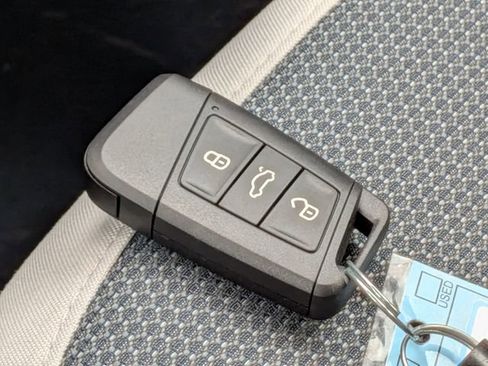 New 2026 Volkswagen Taos S image 33