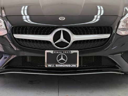 Used 2020 Mercedes-Benz SLC 300 image 23