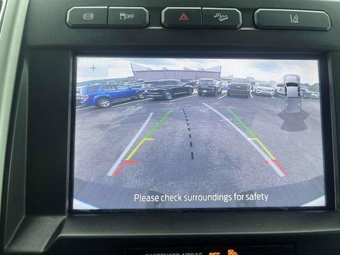 Used 2020 Ford F450 Lariat w/ Lariat Ultimate Package AWD/4WD image 30