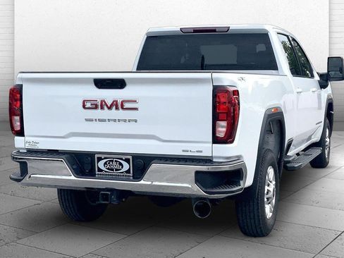 Used 2025 GMC Sierra 2500 SLE AWD/4WD image 12