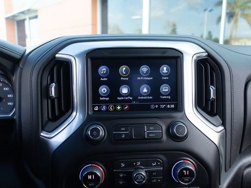 Used 2022 Chevrolet Silverado 1500 LTZ AWD/4WD image 33