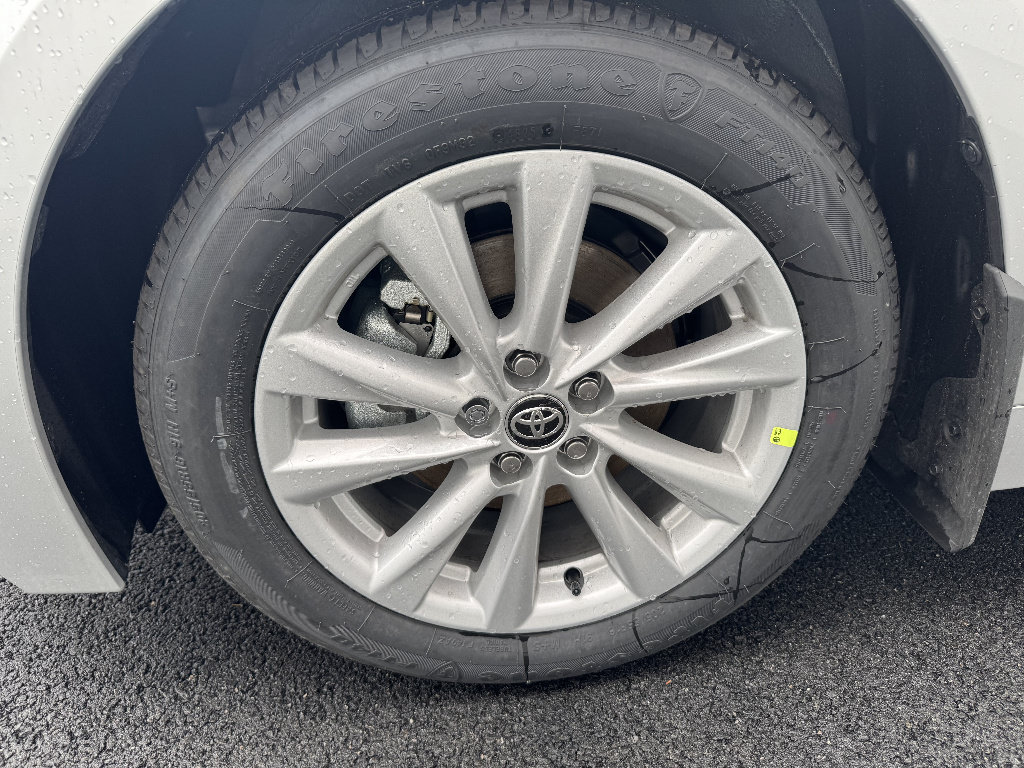 New 2026 Toyota Corolla LE w/ LE Premium Package FWD image 19