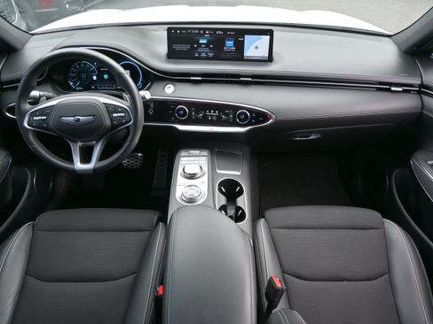 Used 2023 Genesis GV70 2.5T w/ Sport Prestige Package AWD/4WD image 32
