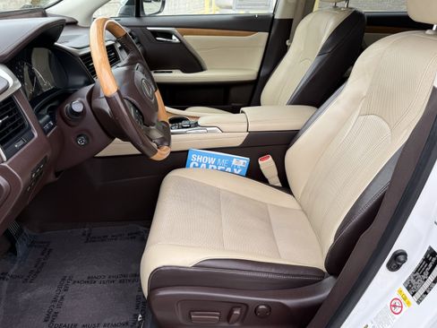 Used 2017 Lexus RX 350 FWD w/ Premium Package image 18