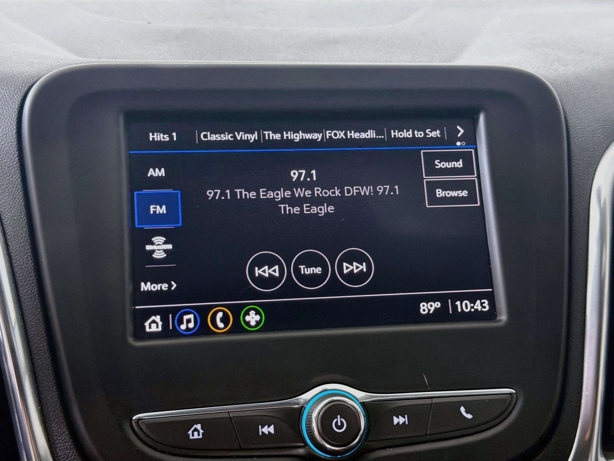Used 2022 Chevrolet Equinox LT FWD image 19