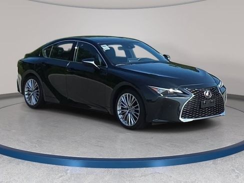 Used 2023 Lexus IS 300 AWD w/ Premium Package image 3
