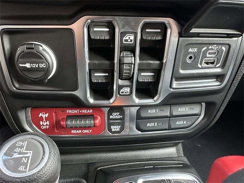 New 2026 Jeep Wrangler Unlimited Rubicon w/ Safety Group image 12