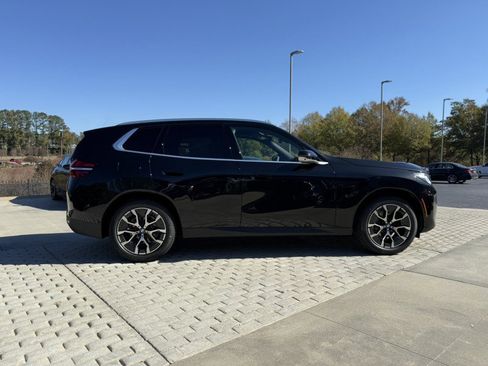 New 2026 BMW X3 xDrive30 w/ Premium Package image 7