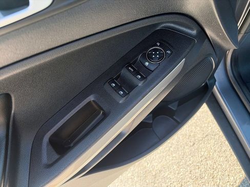 Used 2019 Ford EcoSport Titanium FWD image 12